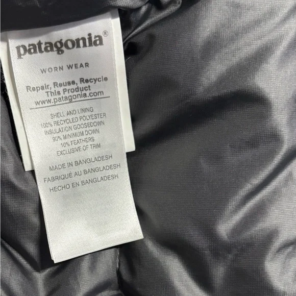 Patagonia Silver Half-Zip Puffer Jacket - Picture 11 of 11